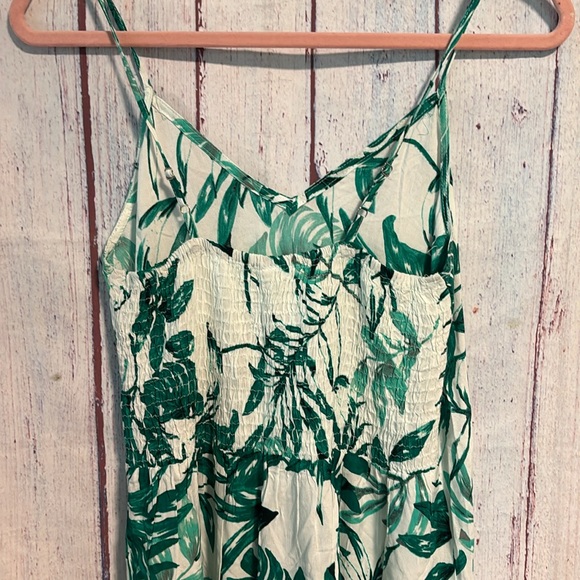NWT Boho Me Green Leaf Print Women's Dress - Picture 7 of 12